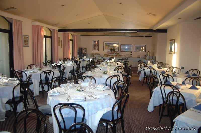 Balletti Palace Hotel Viterbo Nhà hàng bức ảnh